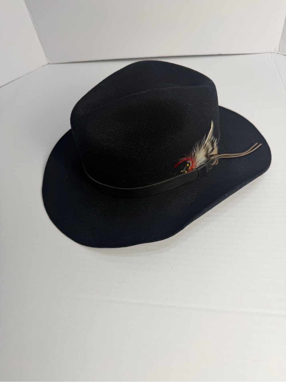 Vintage 1980s Mallory by Stetson Black Felt Cowboy Hat 7 3/8 Feather